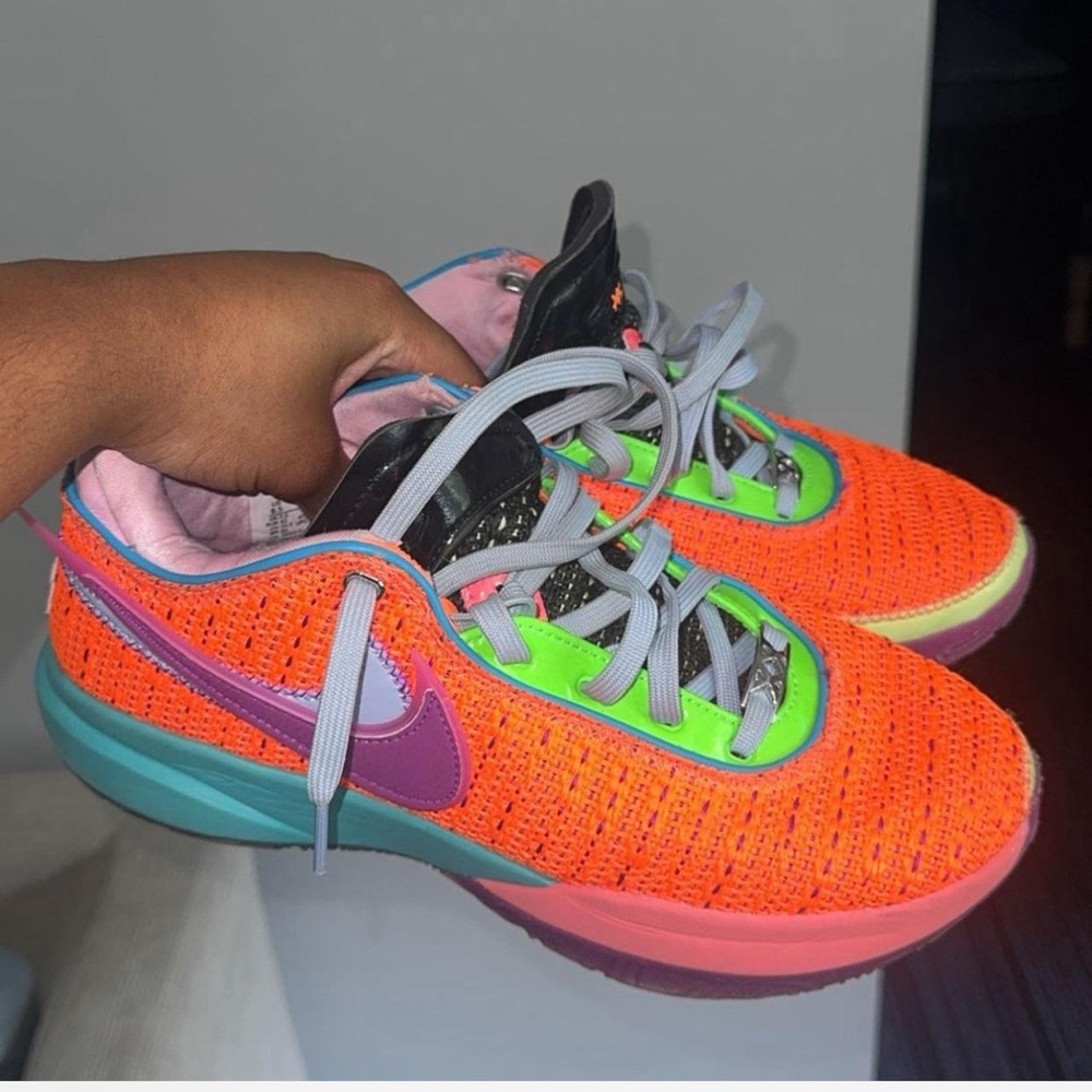 LeBron orange and pink shoe